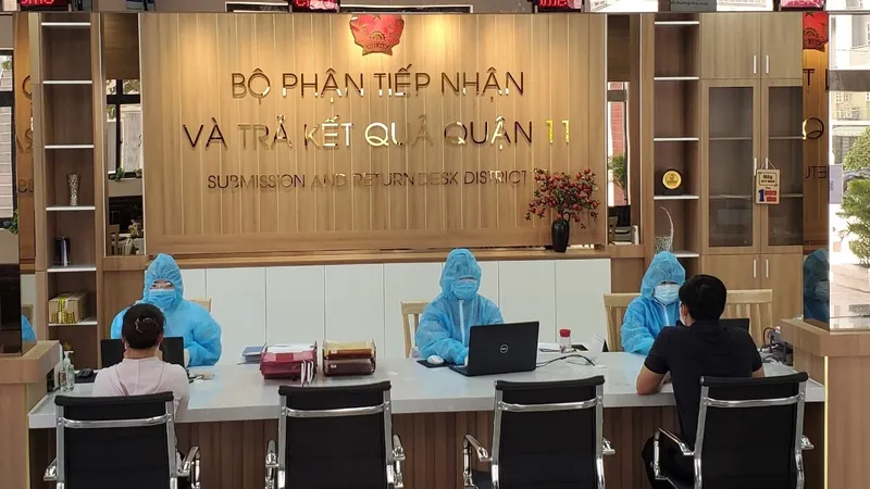 TPHCM bố trí không quá 1/3 cán bộ, công chức làm việc tại cơ quan