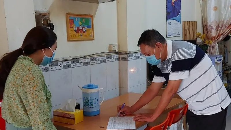 Chi hỗ trợ cho người dân gặp khó khăn ở quận 11
