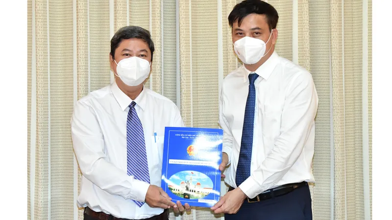 Ông Lê Tấn Cường nhận công tác tại Công ty TNHH MTV Phát triển Công nghiệp Tân Thuận