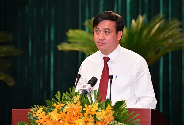 Đồng chí Lê Hòa Bình được phân công làm Phó Chủ tịch Thường trực UBND TPHCM 