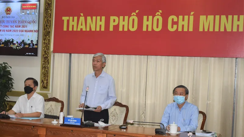 Phó Chủ tịch UBND TPHCM Võ Văn Hoan phát biểu tại hội nghị.
