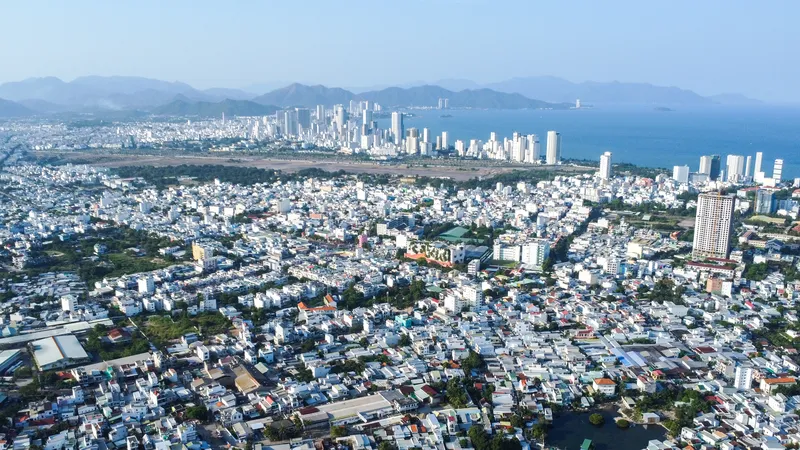 Một góc TP Nha Trang, tỉnh Khánh Hòa nhìn từ trên cao. Ảnh: HIẾU GIANG
