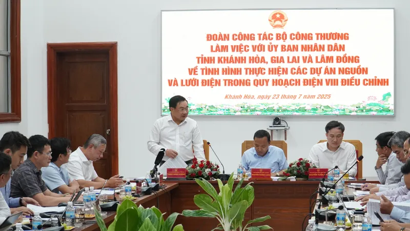Gỡ vướng cho các dự án nguồn và lưới điện