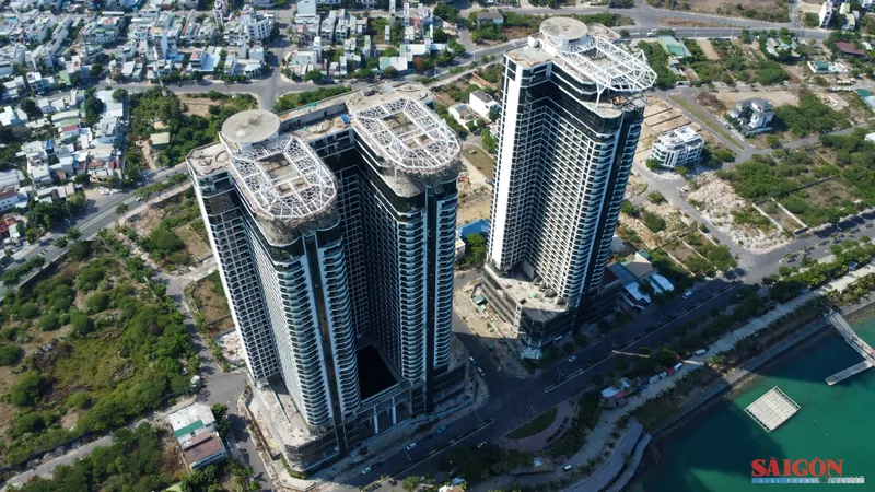 Hiện trạng dự án cao ốc “mắc cạn” bên vịnh Nha Trang