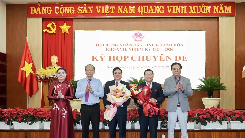 Khánh Hòa có tân Chủ tịch HĐND tỉnh