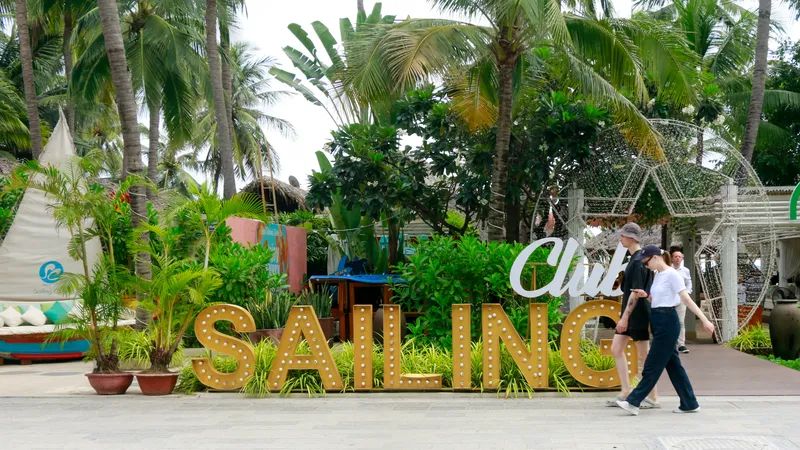 Nha Trang thu hồi khu đất nhà hàng Sailing Club chắn biển