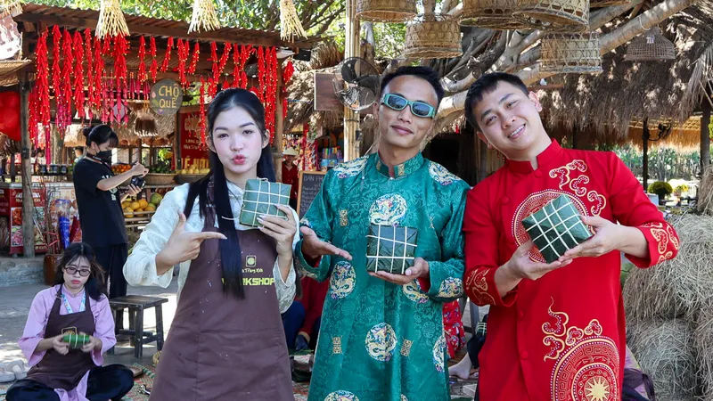 Không gian tết xưa thu hút giới trẻ