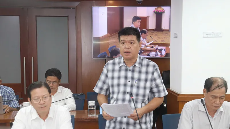Lãnh đạo Sở GTVT lý giải nguyên nhân thiếu phôi giấy phép lái xe trên địa bàn TPHCM
