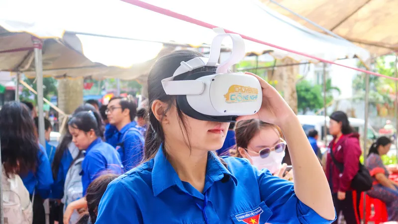 Phát huy vai trò xung kích, tình nguyện của tuổi trẻ TPHCM trong chuyển đổi số, đổi mới sáng tạo 