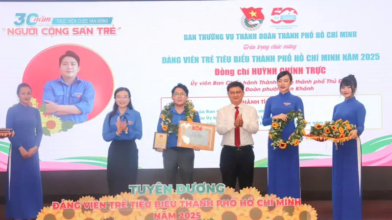TPHCM tuyên dương 76 đảng viên trẻ tiêu biểu năm 2025
