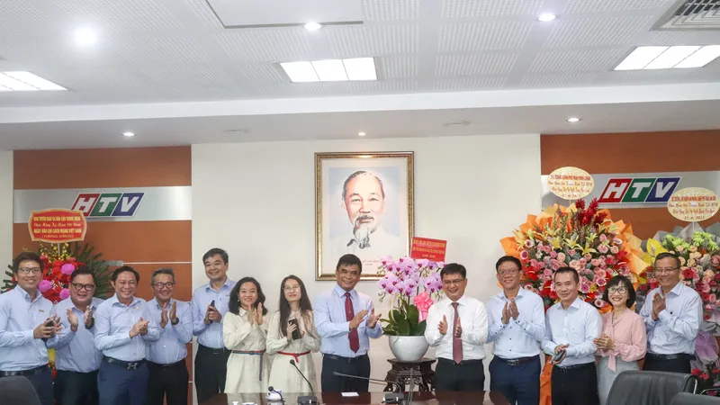 Trưởng Ban Tuyên giáo và Dân vận Thành ủy TPHCM thăm, chúc mừng các cơ quan báo chí 