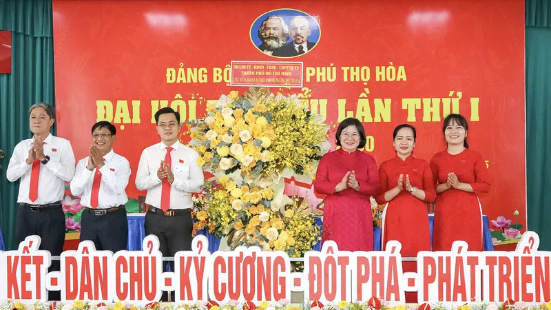 Khai thác hiệu quả tiềm năng, xây dựng phường Phú Thọ Hòa phát triển nhanh, bền vững 