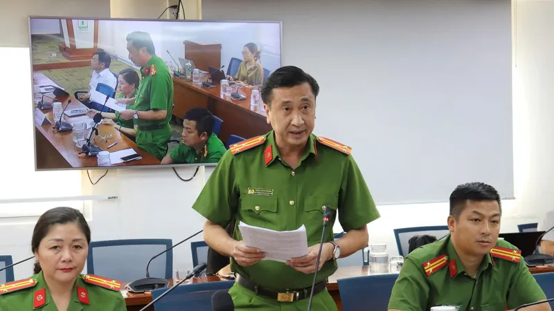 TPHCM còn 716 căn hộ chưa tháo dỡ chuồng cọp, mở lối thoát nạn thứ hai 