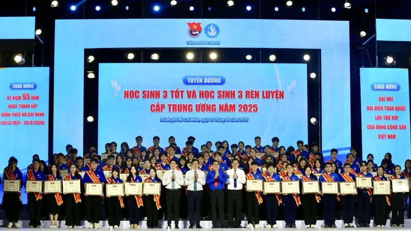 TPHCM kỷ niệm 76 năm Ngày truyền thống học sinh, sinh viên và Hội Sinh viên Việt Nam