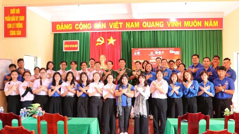 Tuổi trẻ TPHCM triển khai nhiều hoạt động xung kích, tình nguyện