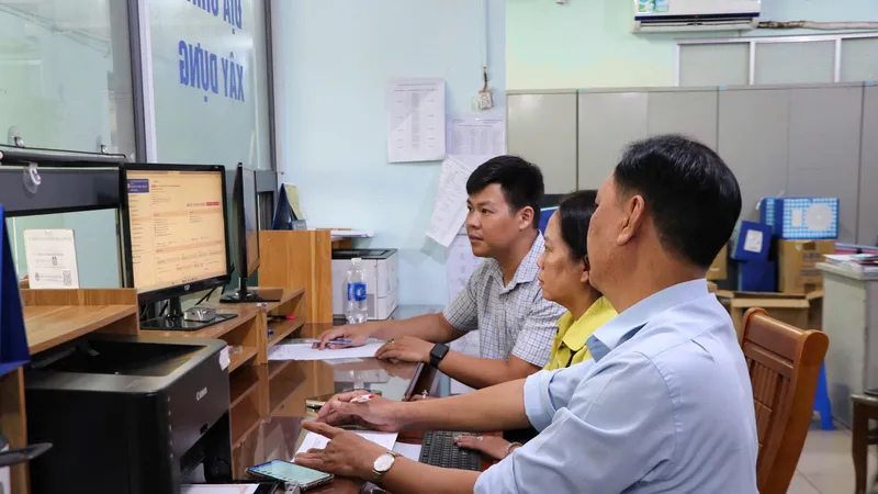 TPHCM công bố địa điểm, số đường dây nóng Trung tâm hành chính công 168 phường, xã 