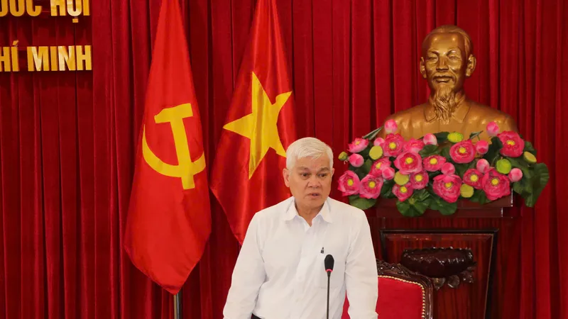 Trưởng Đoàn Đại biểu Quốc hội TPHCM Nguyễn Văn Lợi tiếp công dân