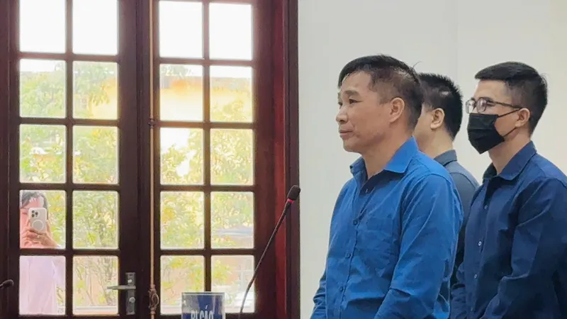 Trùm giang hồ Bình “kiểm” lãnh 12 năm tù 