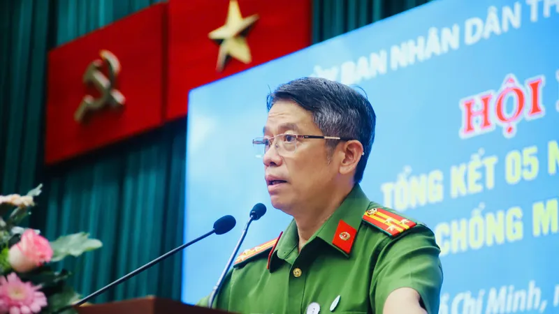 Nhiều đường dây mại dâm biến tướng, có sự tham gia của người mẫu, MC, hoa hậu 