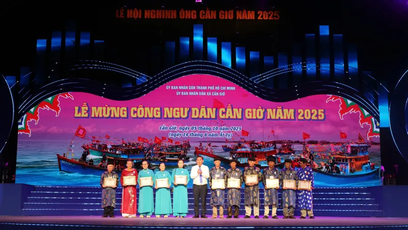 Lễ hội Nghinh Ông Cần Giờ 2025: Giữ gìn bản sắc, khơi dòng thịnh vượng 