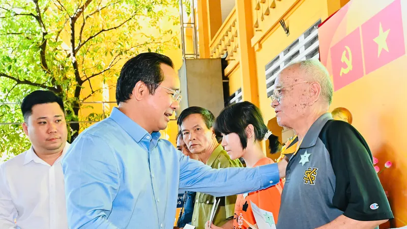 Chủ tịch UBND TPHCM: Chuyển đổi số phải đi từ những vấn đề nhỏ nhất trong đời sống