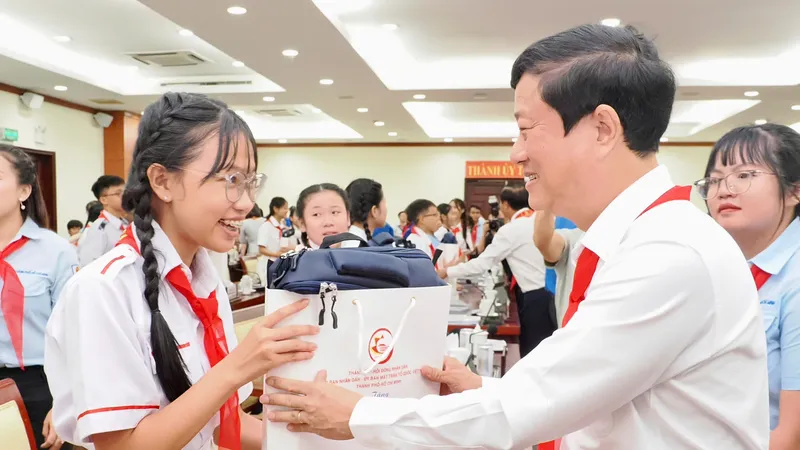 Lắng nghe thiếu nhi, kiến tạo môi trường phát triển toàn diện 