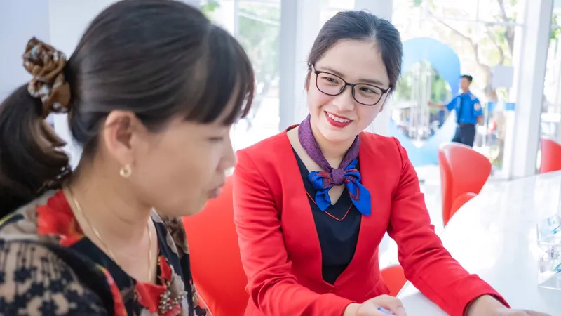 Các ngân hàng đẩy mạnh cho vay sản xuất kinh doanh, tiêu dùng dịp cuối năm 