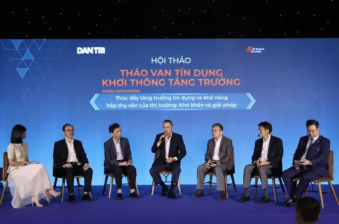 Quang cảnh hội thảo 