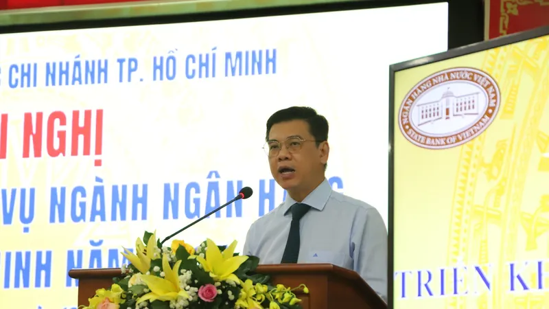 Đồng chí Nguyễn Văn Dũng, Phó Chủ tịch UBND TPHCM phát biểu tại Hội nghị triển khai nhiệm vụ ngành ngân hàng TPHCM 2024