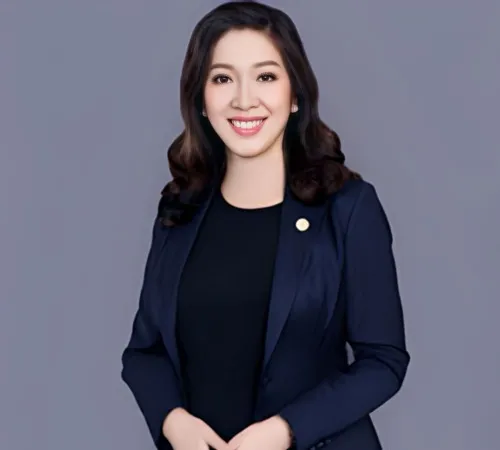 Bà Lê Thị Mai Loan 