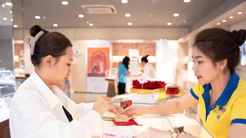 Giá vàng trong nước xác lập đỉnh lịch sử trong ngày 8-3