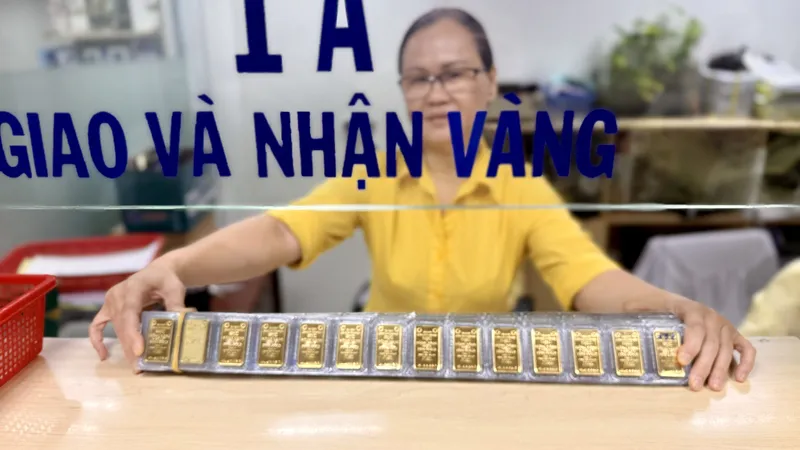 Giá vàng tăng 1 triệu đồng/lượng trong ngày cuối tuần