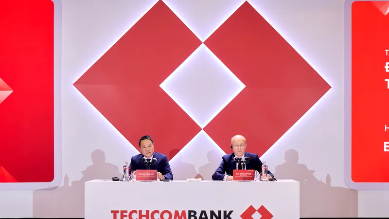 Techcombank chia cổ tức "khủng"