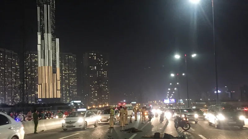 Hiện trường vụ tai nạn khiến 2 người tử vong. Ảnh: CHÍ THẠCH