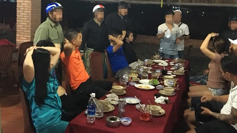 Giải cứu người phụ nữ bị nhóm giang hồ bắt giữ đánh đập, giam lỏng