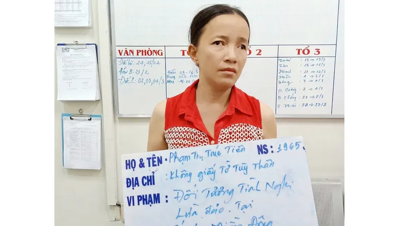Người phụ nữ đánh thuốc mê lấy tài sản khách ở bến xe miền Đông