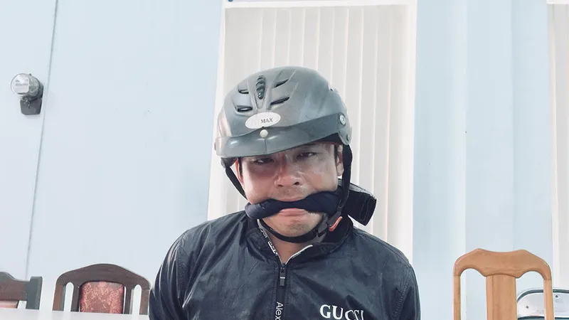 Nam tại cơ quan công an