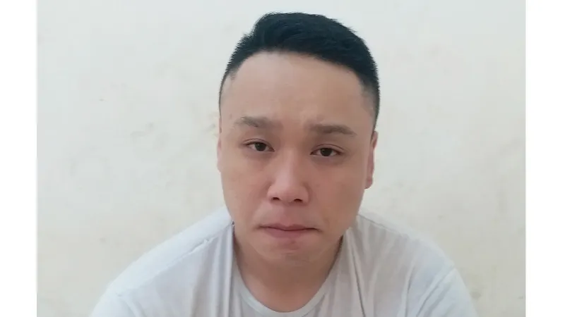Bắt thanh niên đâm vào cổ tài xế taxi Vinasun cướp tài sản