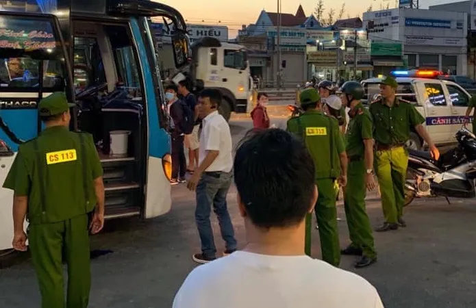 Công an có mặt ở hiện trường. 