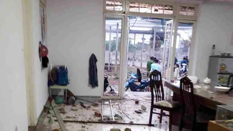 Căn nhà bị nhóm "giang hồ" đập phá nhiều tài sản