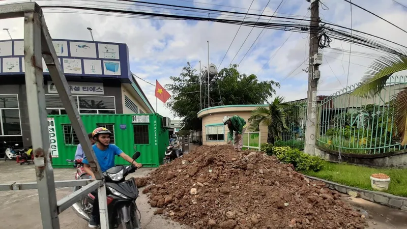 Các bên khởi kiện ra toà để giải quyết vụ việc