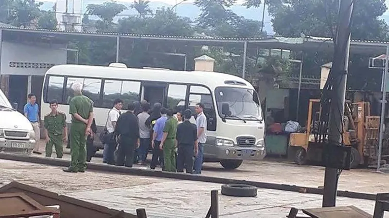 Công an bắt giữ nhiều đối tượng người Trung Quốc.
