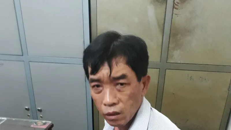 Đối tượng Phong tại cơ quan công an.