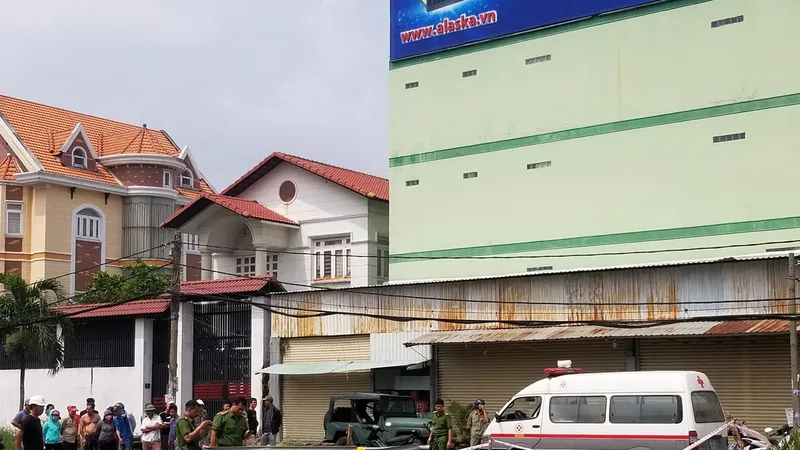 Công an khám nghiệm hiện trường