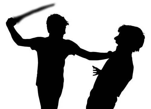 Gây gổ trong cuộc nhậu, 16 tuổi chém chết người