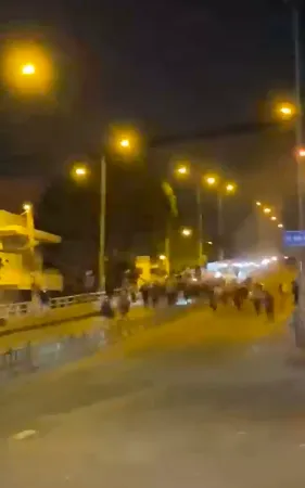 Hình ảnh cắt từ clip vụ việc