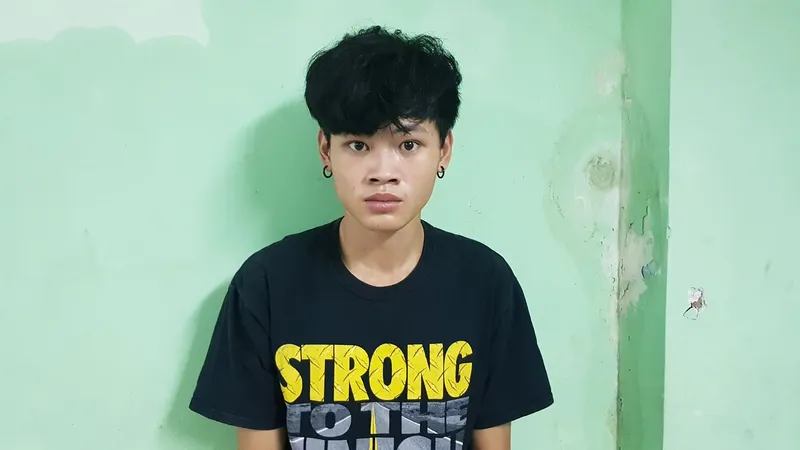Đối tượng Huy tại cơ quan công an