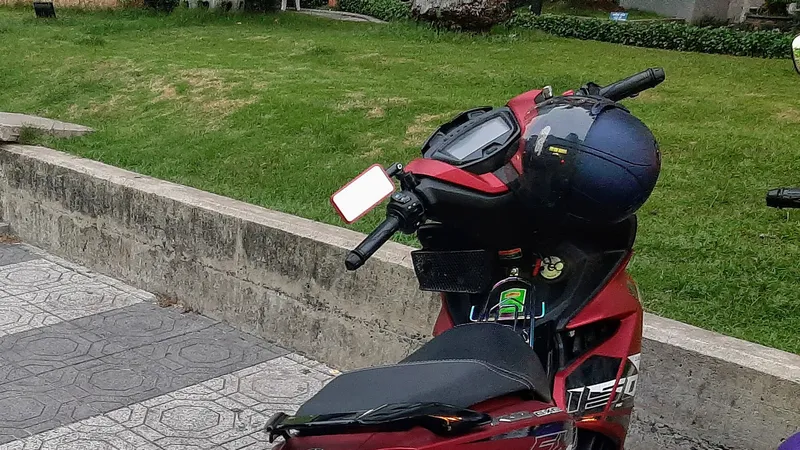 Chiếc xe của anh Phú 