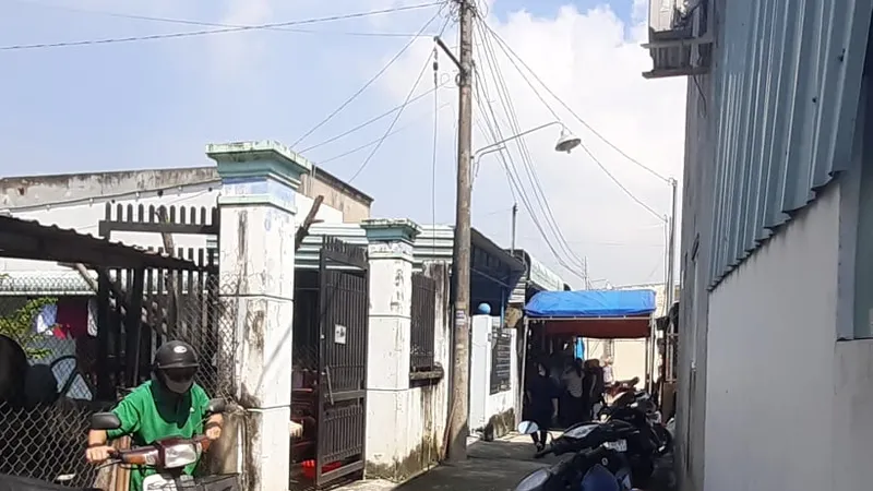 Nơi dẫn vào căn nhà xảy ra vụ việc 