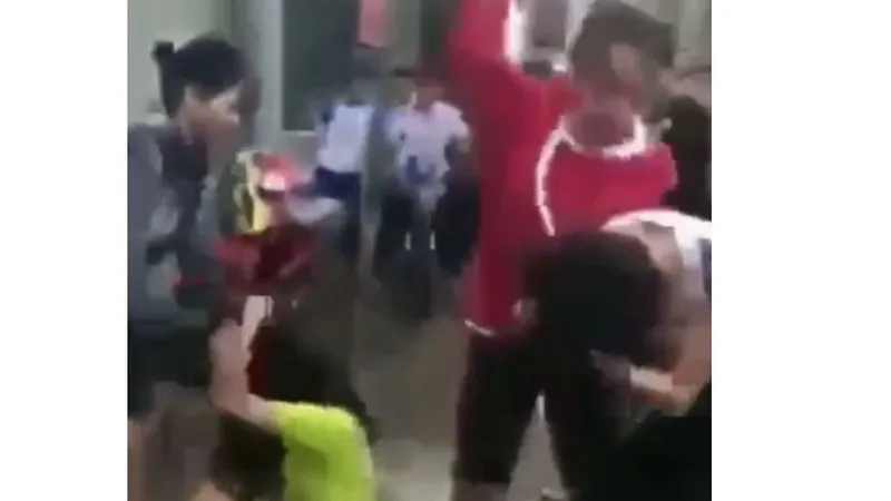 Hình ảnh cắt từ clip 